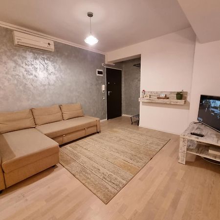 Park Residence 5, 2 Bedroom Apartment Букурещ Екстериор снимка