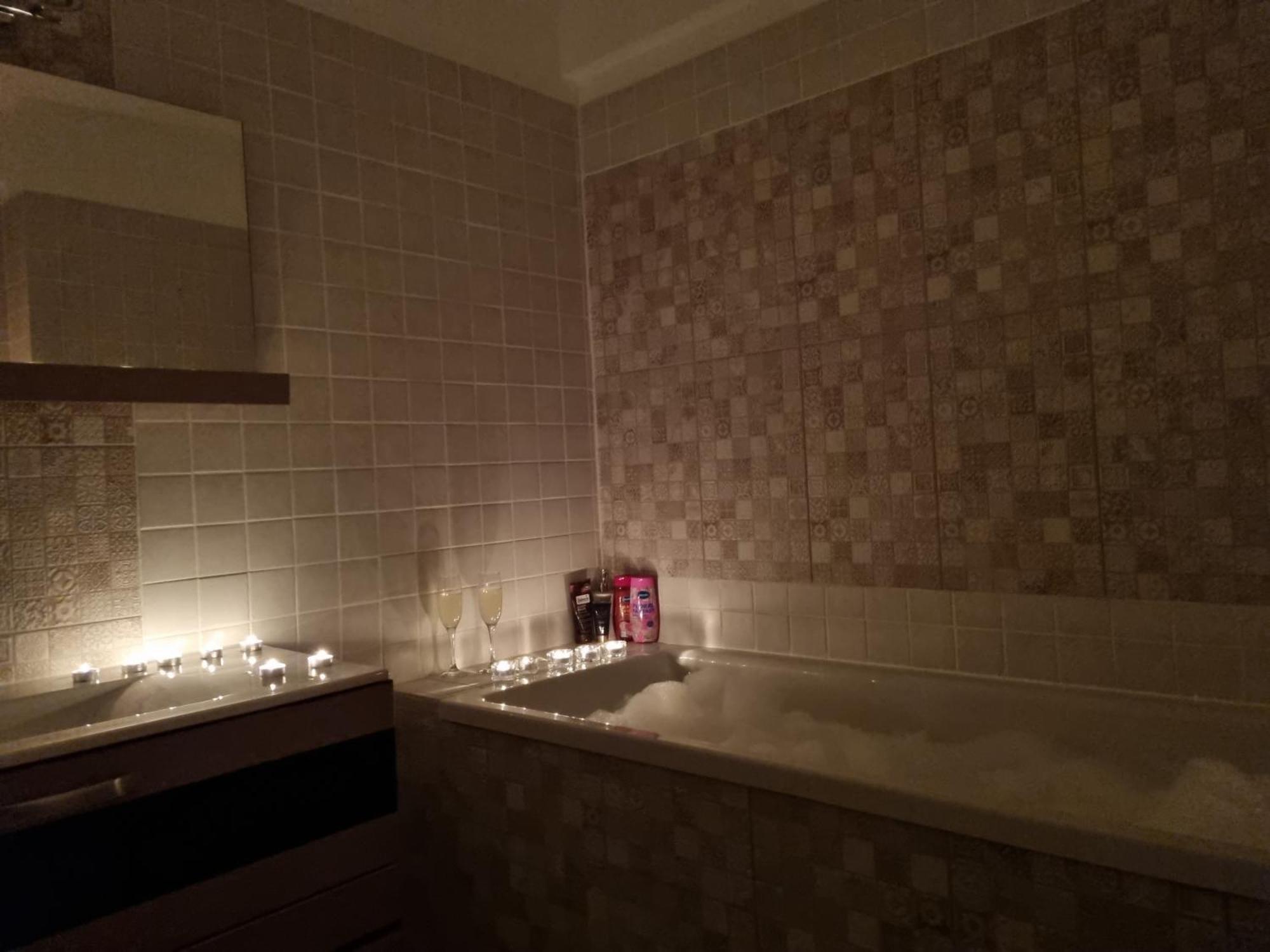 Park Residence 5, 2 Bedroom Apartment Букурещ Екстериор снимка