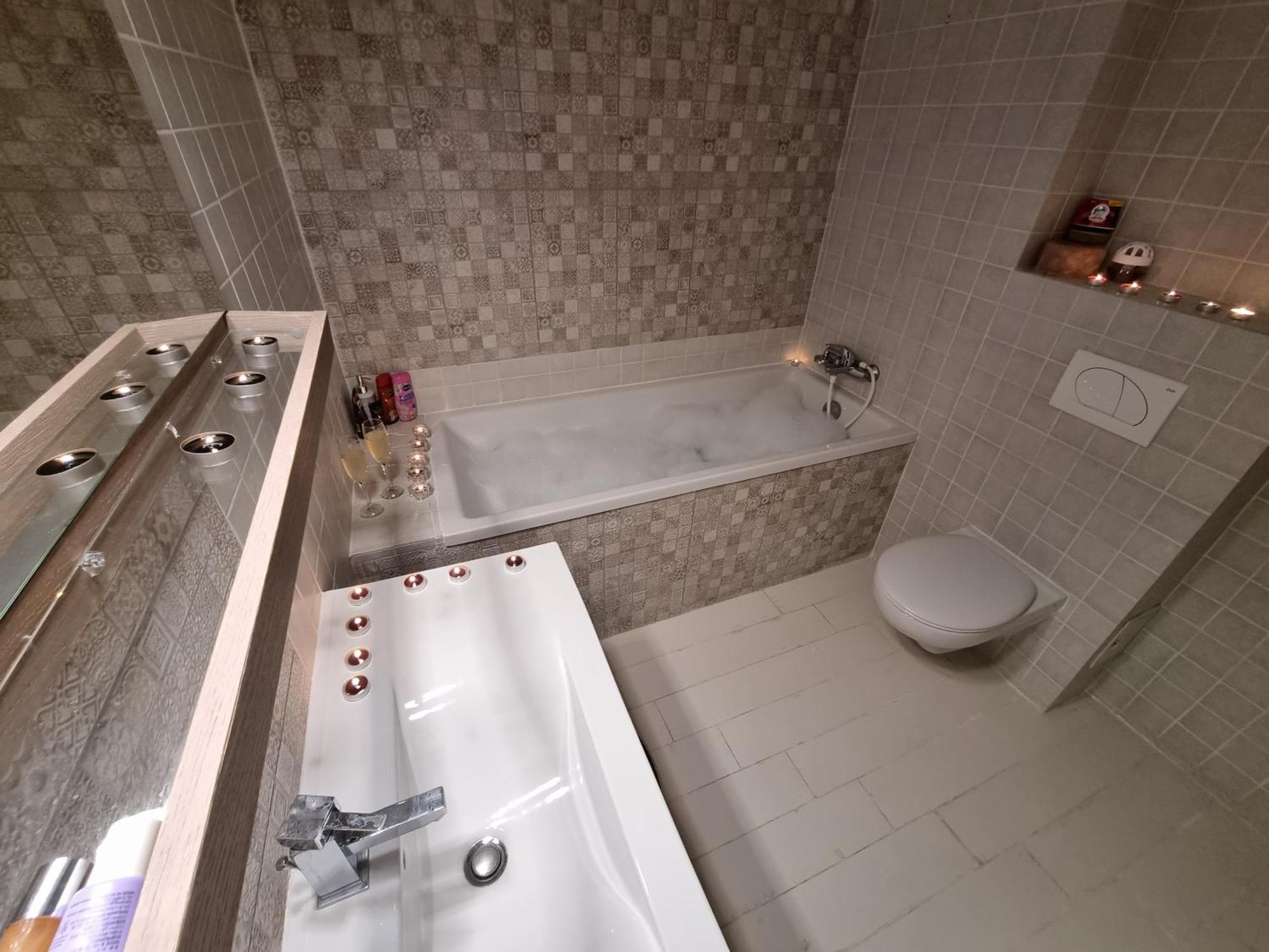 Park Residence 5, 2 Bedroom Apartment Букурещ Екстериор снимка